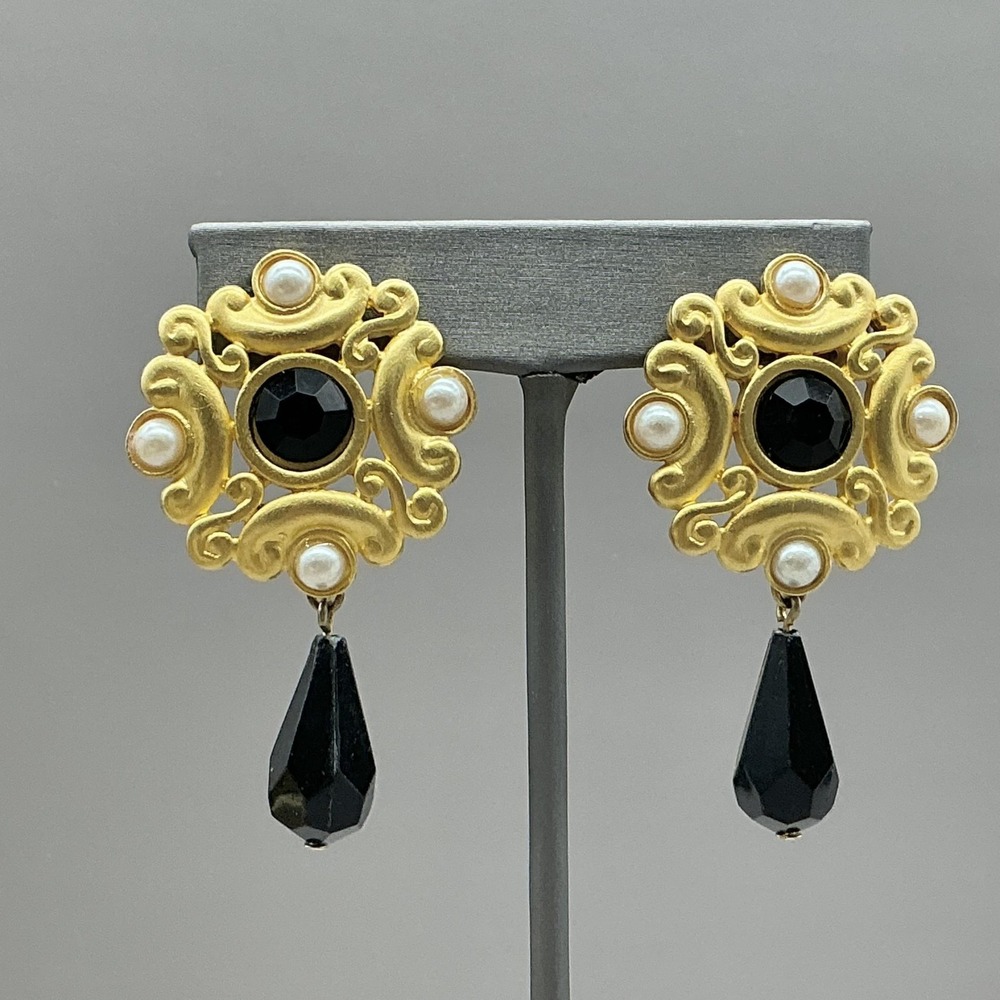Vintage Earrings Gold Tone Black Stone Pearl Teardrop Dangle Drop Women Clip On